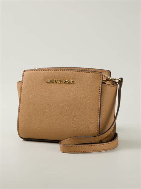 bolso selma michael kors|Michael Kors selma crossbody bag.